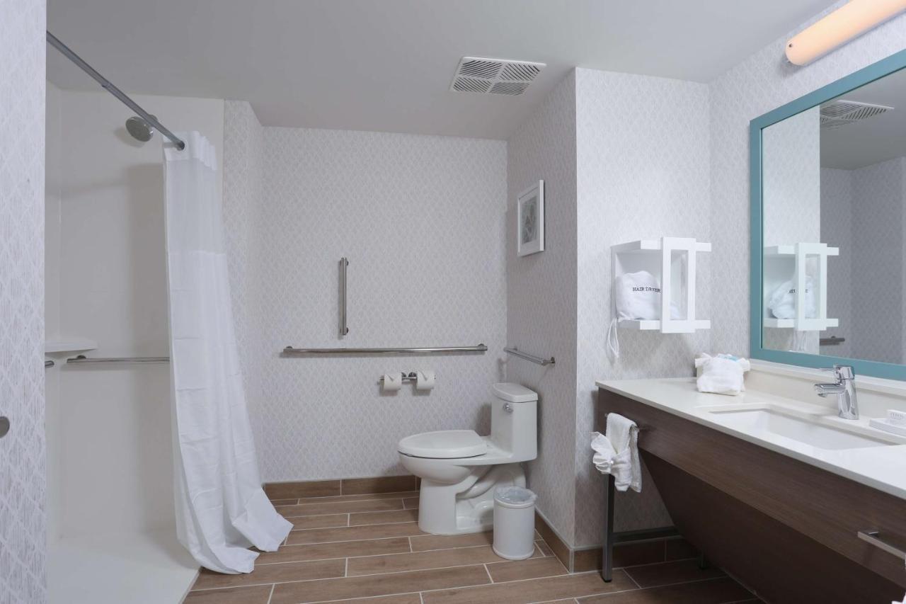 Hampton Inn & Suites Manistee, Mi Eksteriør bilde